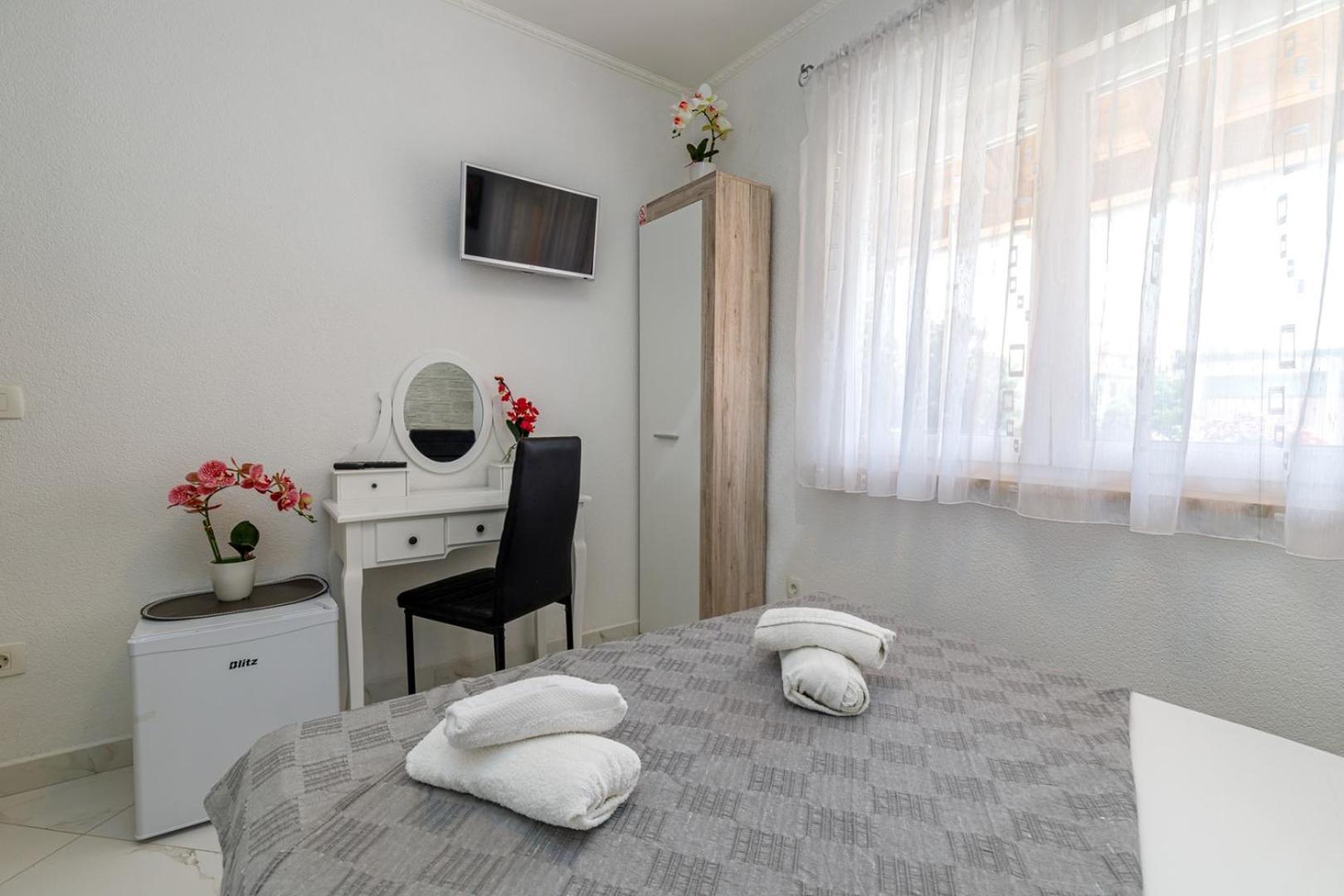 Genoa Rooms 포레치 객실 사진